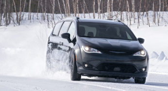THE CHRYSLER PACIFICA AWD: FALL ARRIVES EARLY