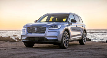 THE LINCOLN CORSAIR SUV TAKES FLIGHT