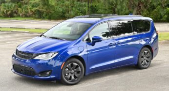 Chrysler Pacifica Plug-in Hybrid Review