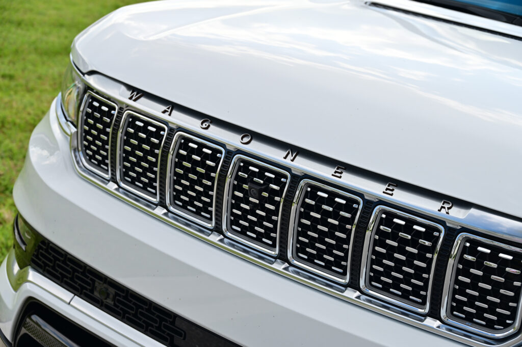 New Jeep wagoneer grille