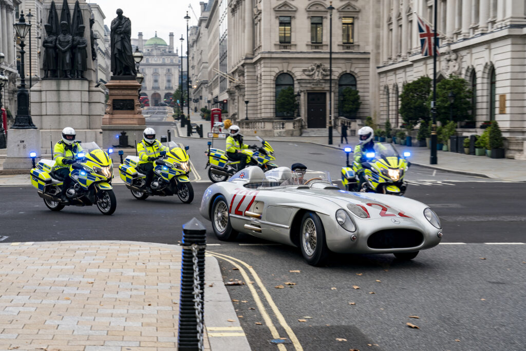 Police SLR