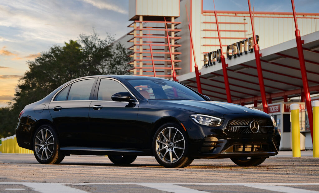 Mercedes E450 Side