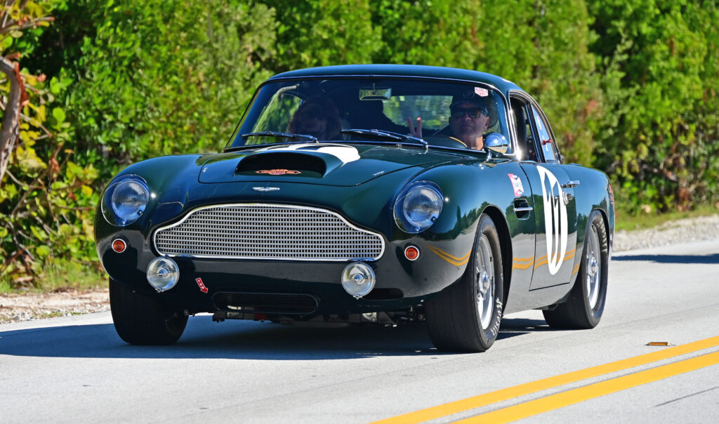 DB4 GT