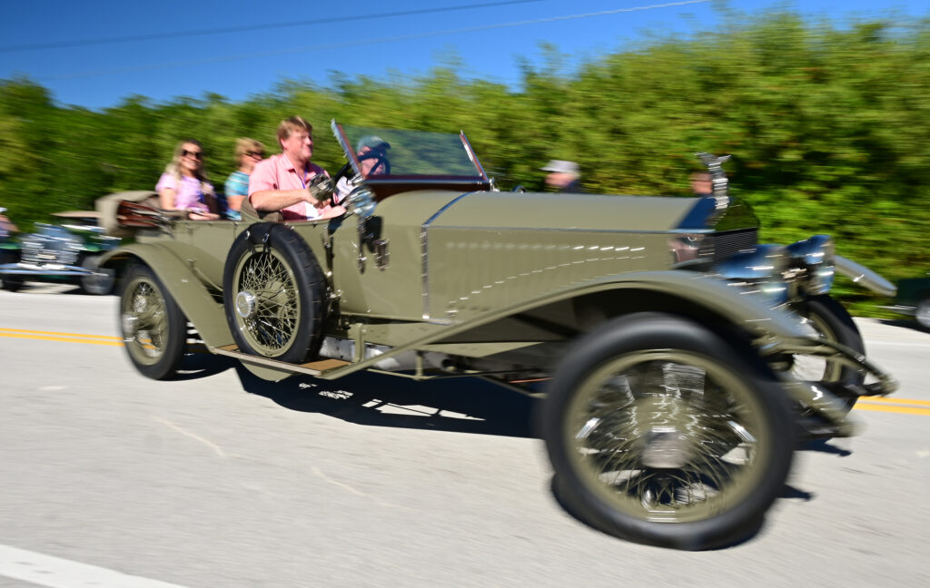 1919 RR