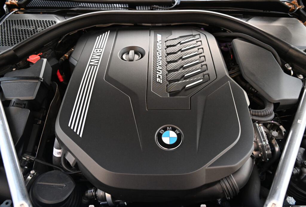 BMW M440i Engine