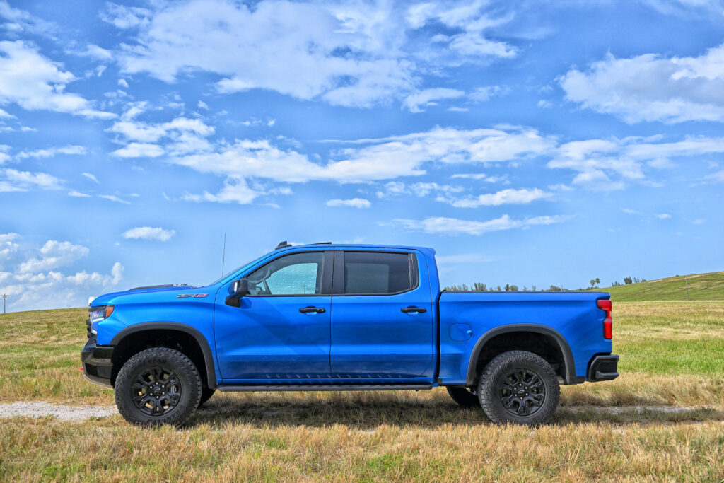 Silverado ZR2 by Chevrolet