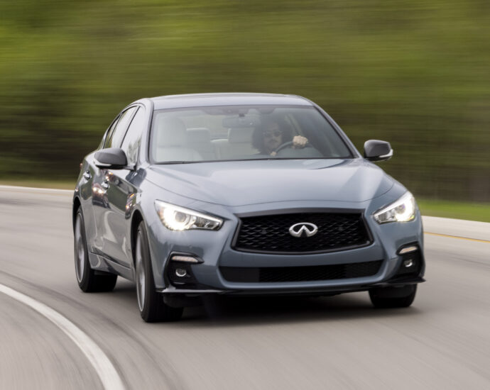 q50 running