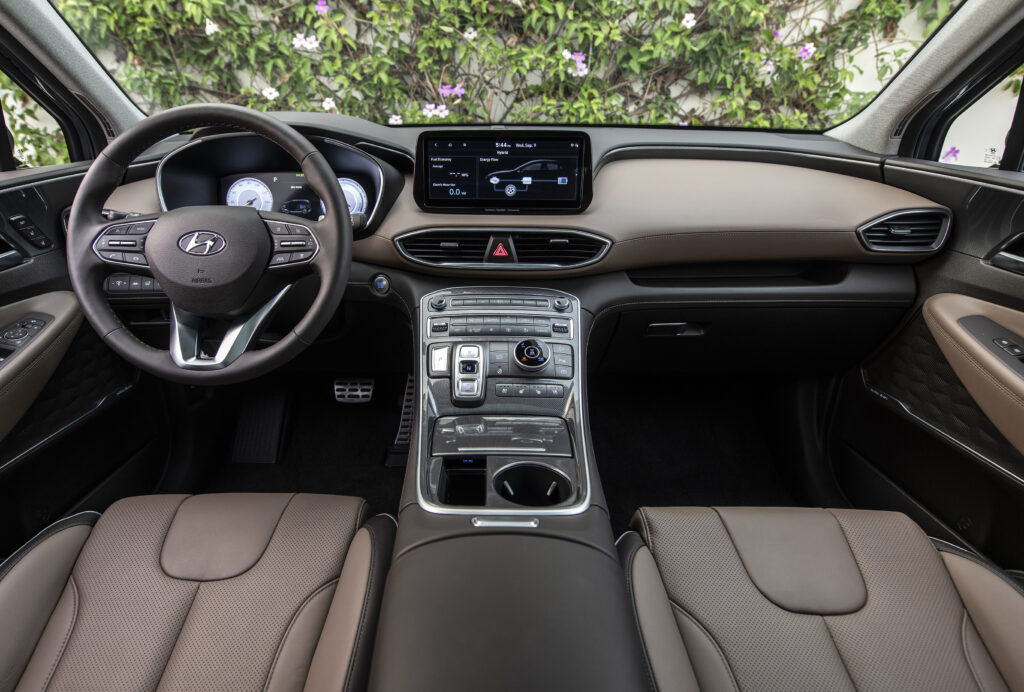 Santa Fe PHEV interior