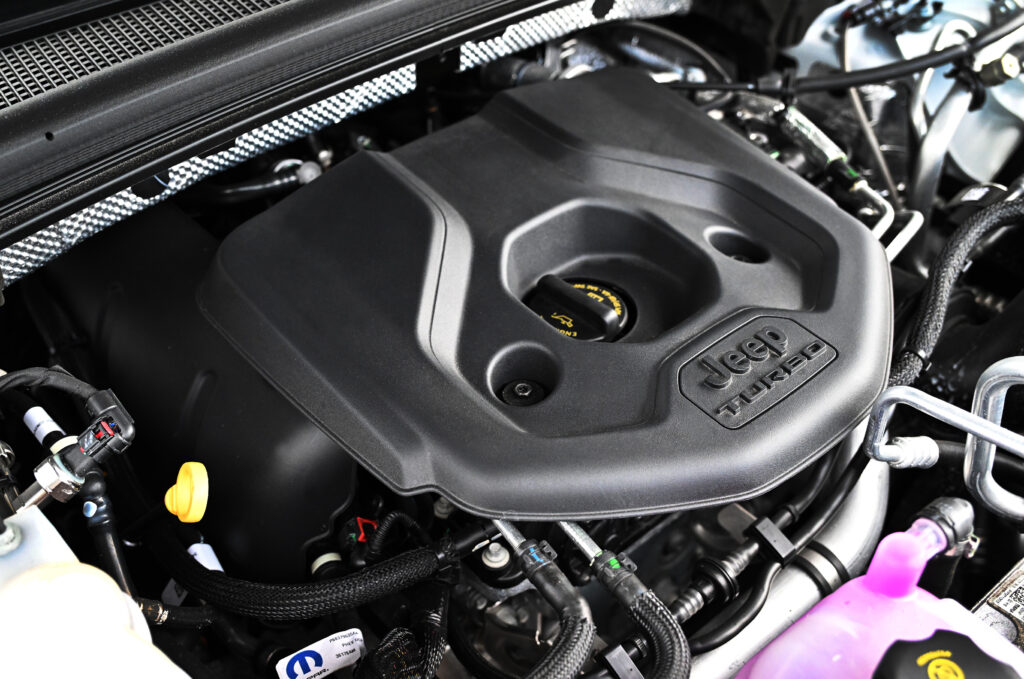 2.0-litrer turbo 4 cylinder