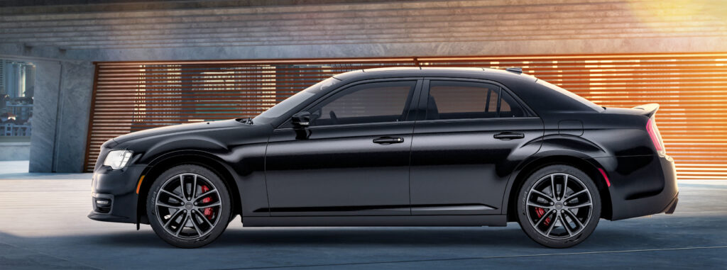 Chrysler 300C profile