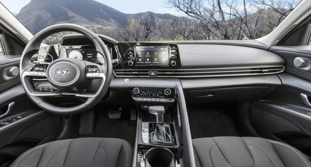 Elantra Hybrid dashboard