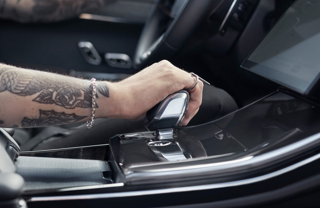 shifting interior Rover Napleton Review