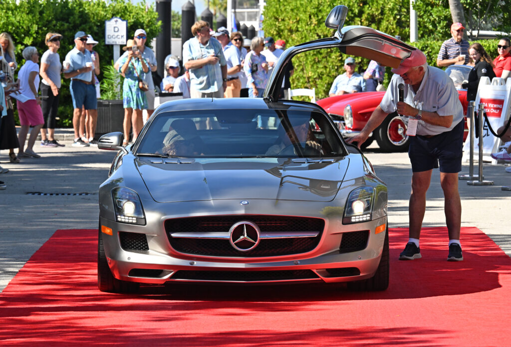 Mercedes AMG SLS Gullwing