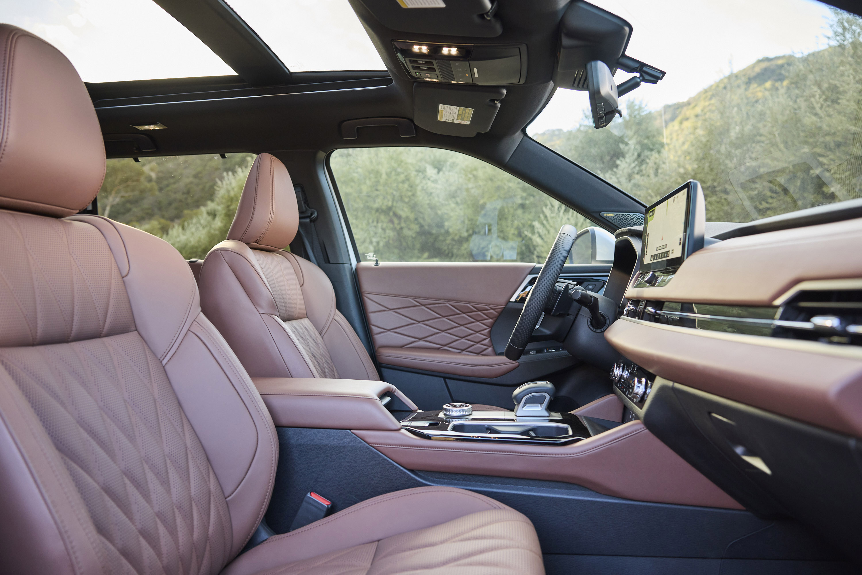 interior of the outlander