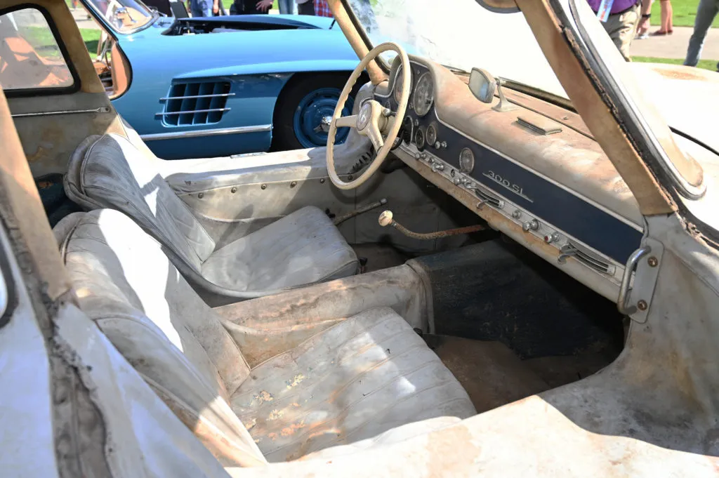 Mercedes benz SL twins story