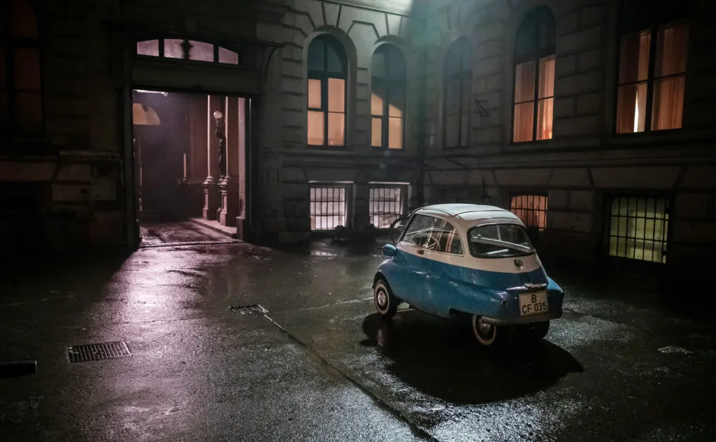 Isetta after dark