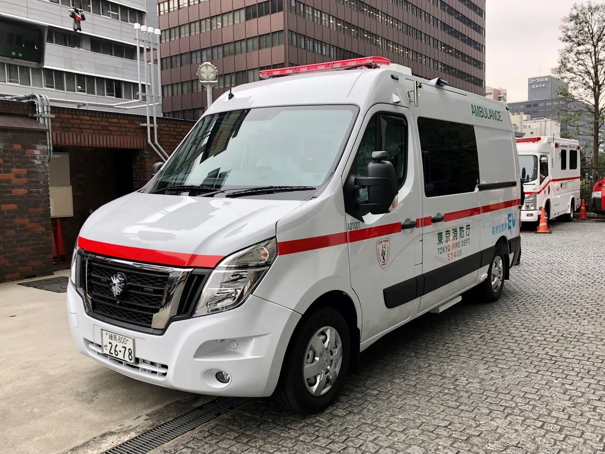 Nissan EV Ambulance Exterior 1200x900 1