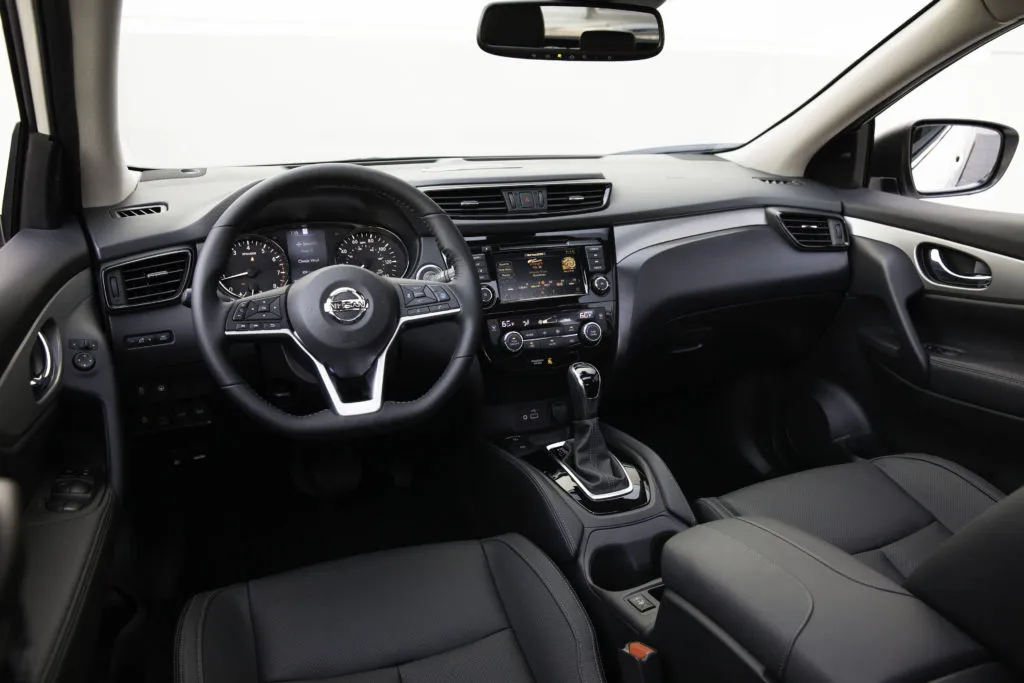 Nissan Rogue Sport interior
