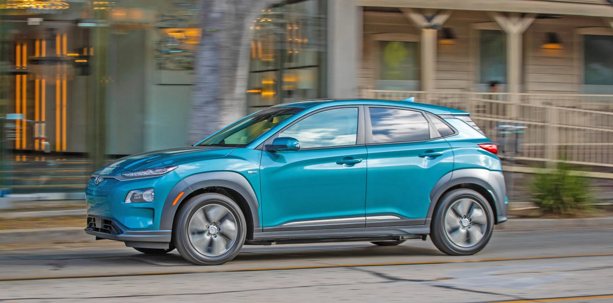 motorists struggle city driving