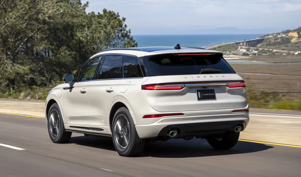 Lincoln Corsair 2.3T