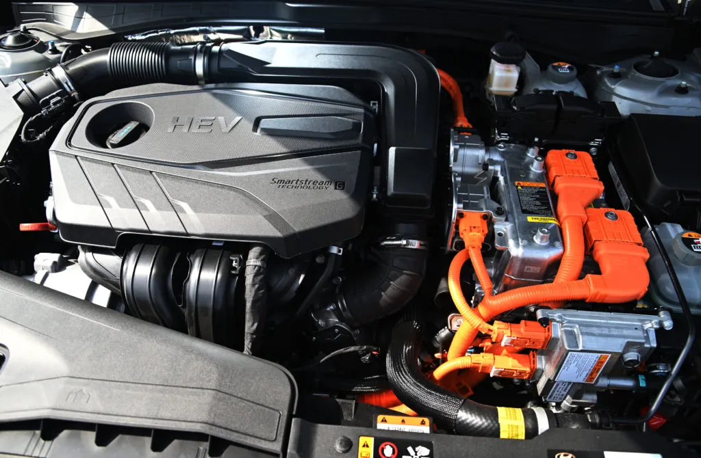 sonata hybrid engine