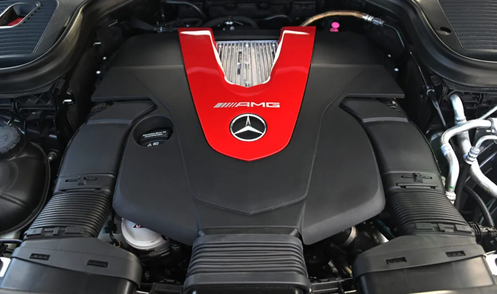 Mercedes GLC 43 engine