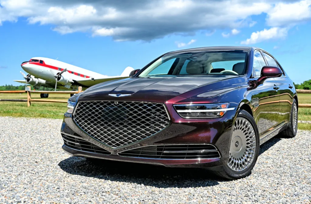 Genesis G90 3.3