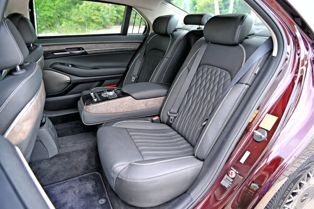 Genesis G90 Rear Seat