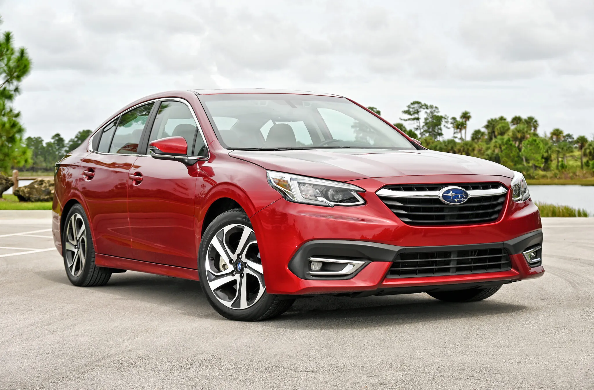 Subaru Legacy XT AWD