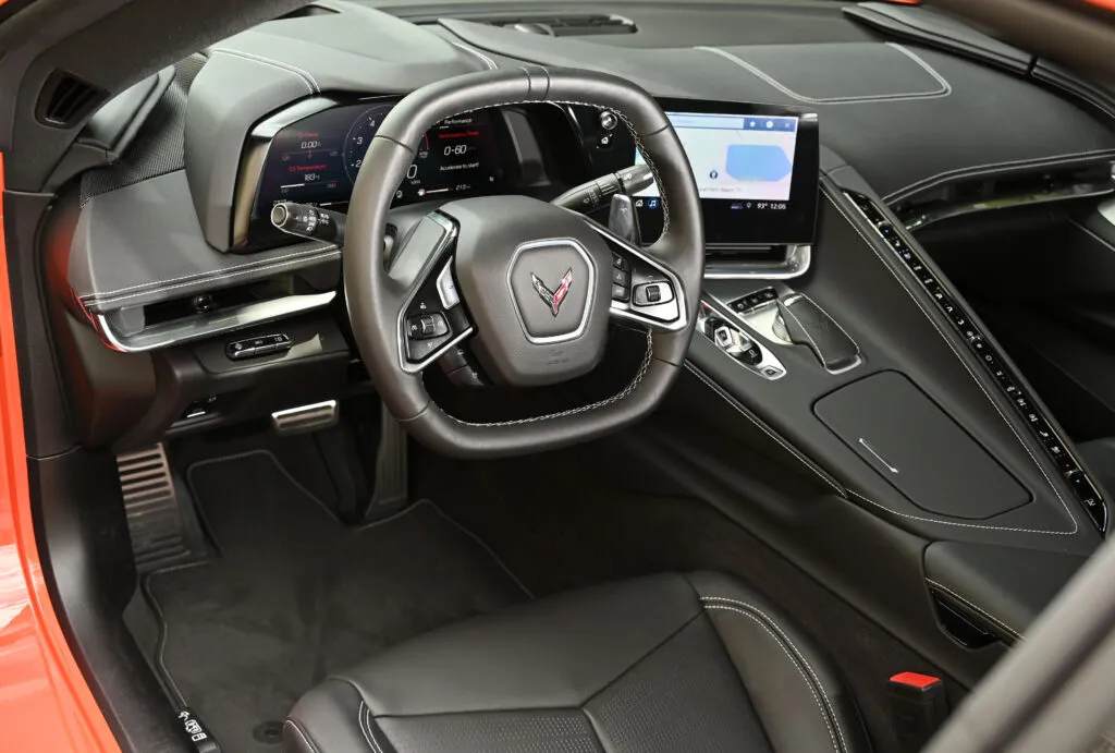 Corvette Stingray Cockpit with Spine