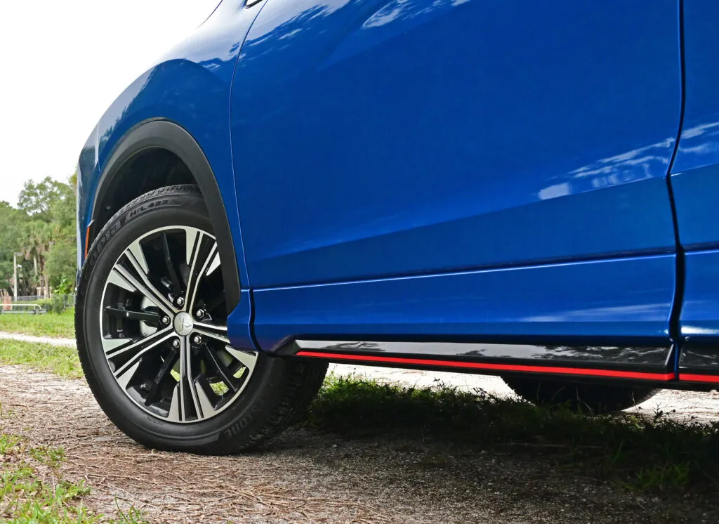 Mitsubishi Eclipse Cross front wheel