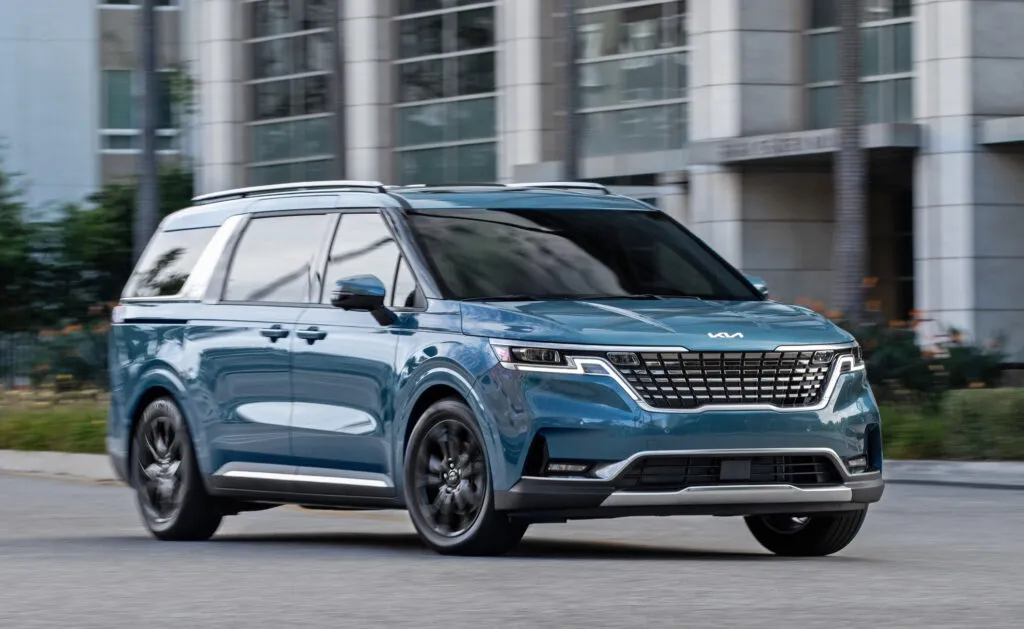 city rolling in the kia