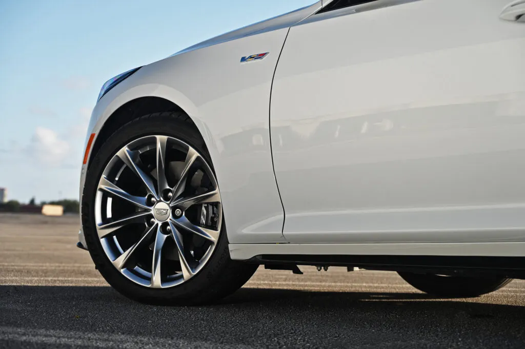Cadillac CT5-V Brembo brakes