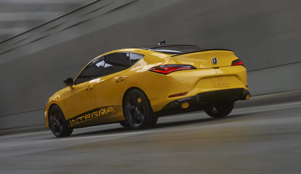New Acura Integra 2023 in action