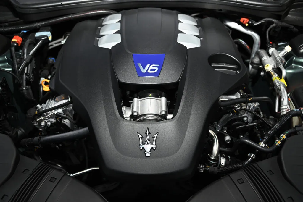 Maserati engine