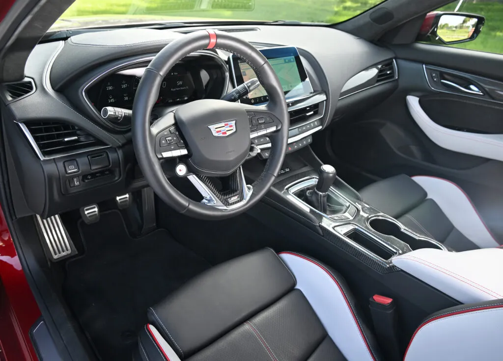 Cadillac CT5-v Interior