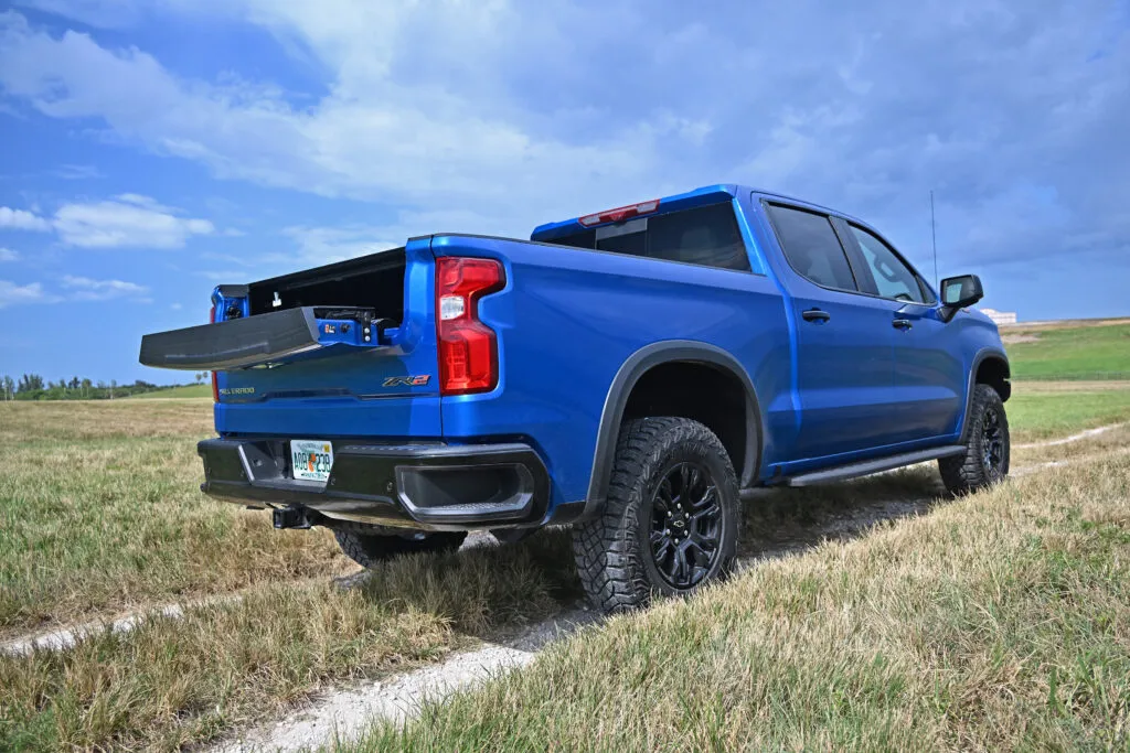 Multi flex tailgate Chevy ZR2