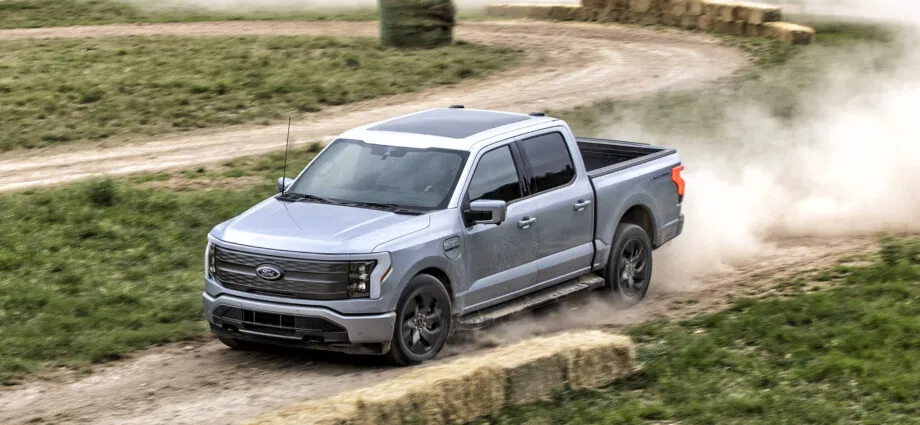 Ford F 150 Lightning 001