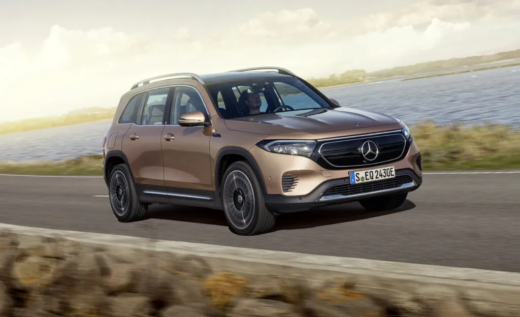 Reverse motion EQB350