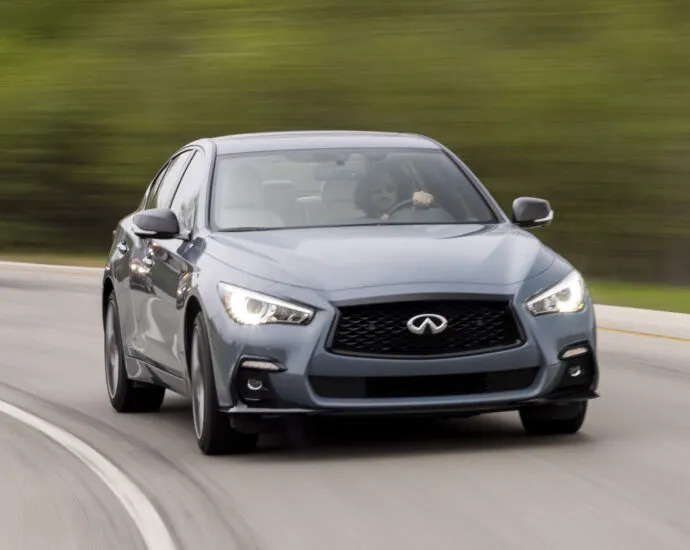 q50 running