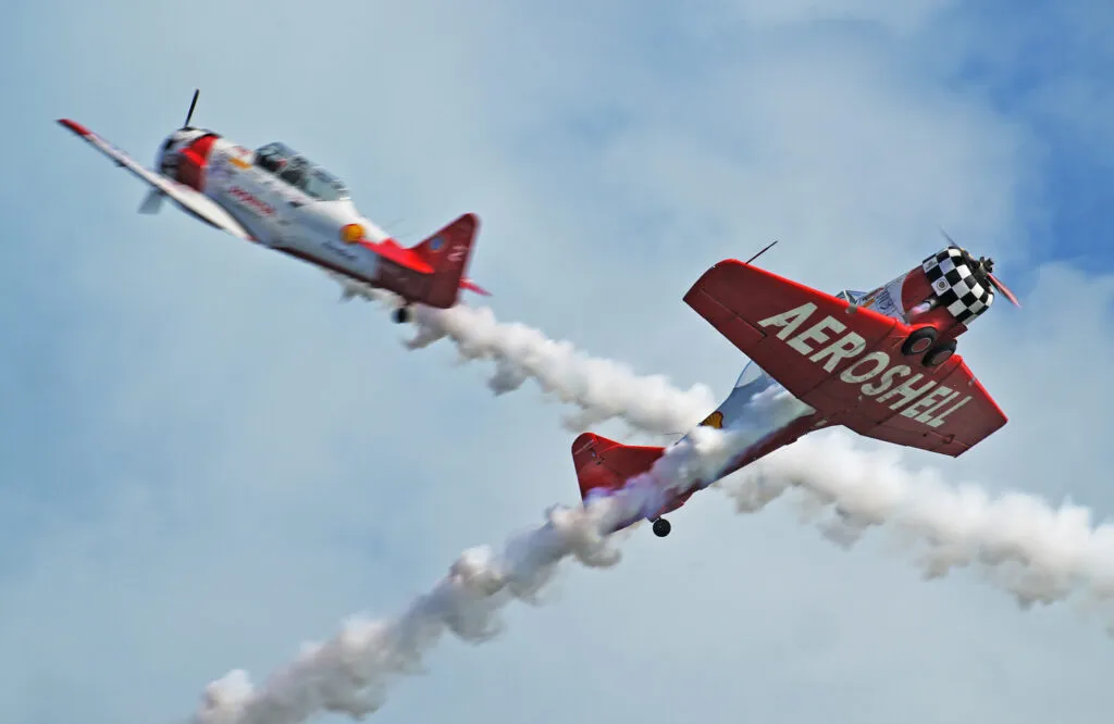 Criss-crossing the skies at Ocean Reef