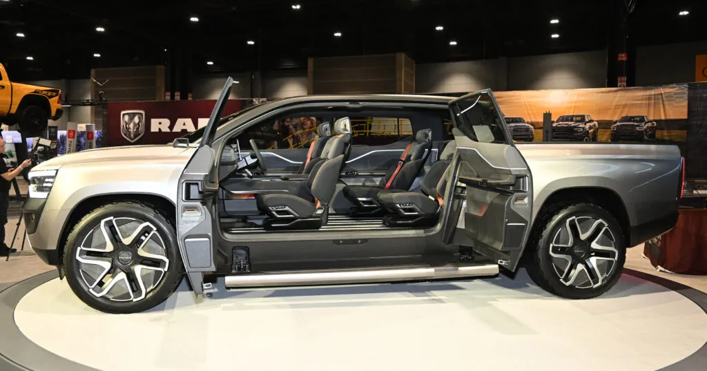 Edward Napleton Chicago Auto Show Archive - Ram Truck