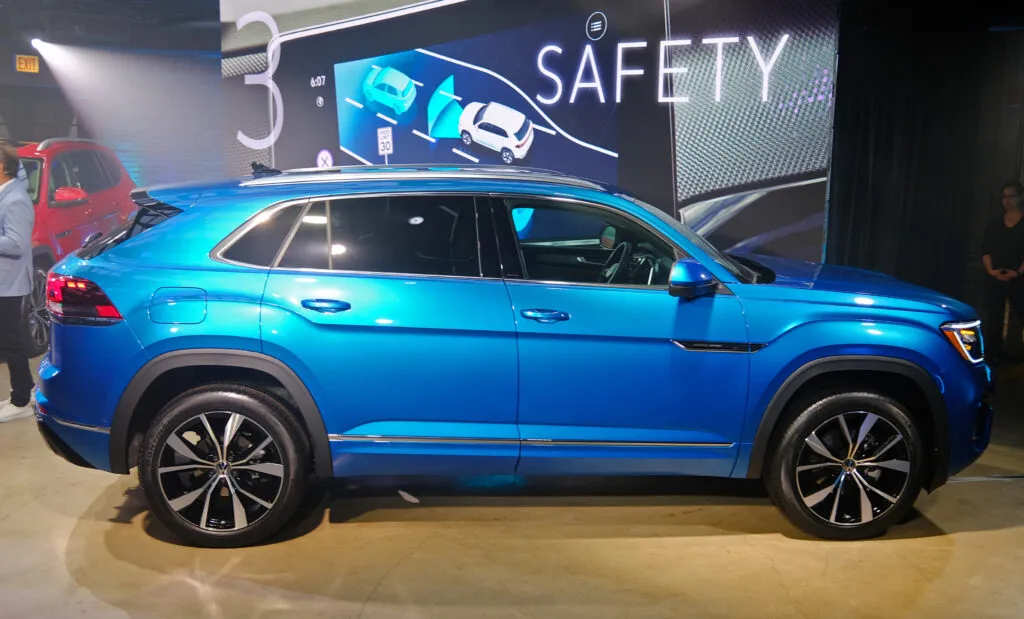 VW Atlas Cross Sport