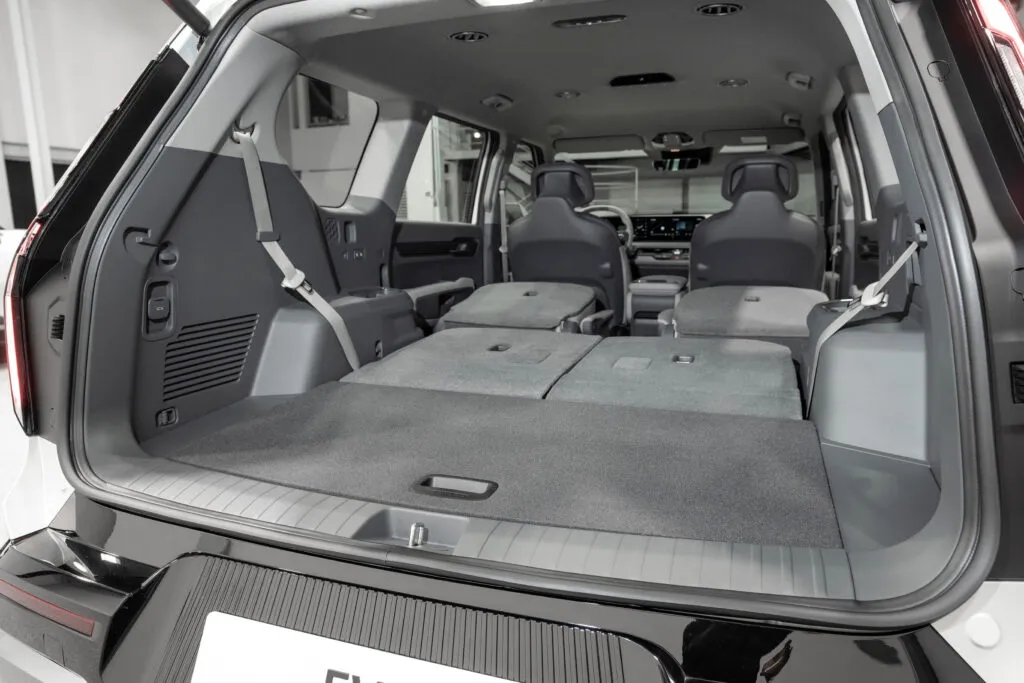 rear cargo area