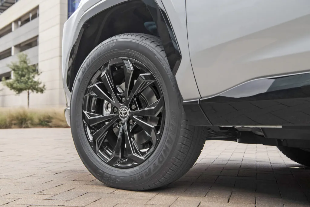 RAV4 Hybrid Wheel