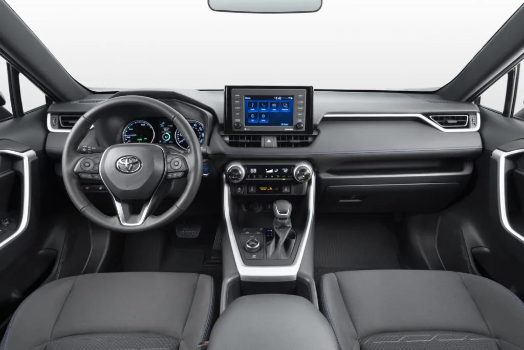 Interior Rav 4