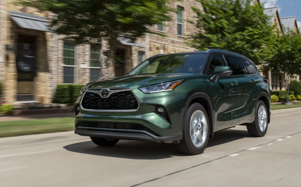 Rolling Highlander hero shot