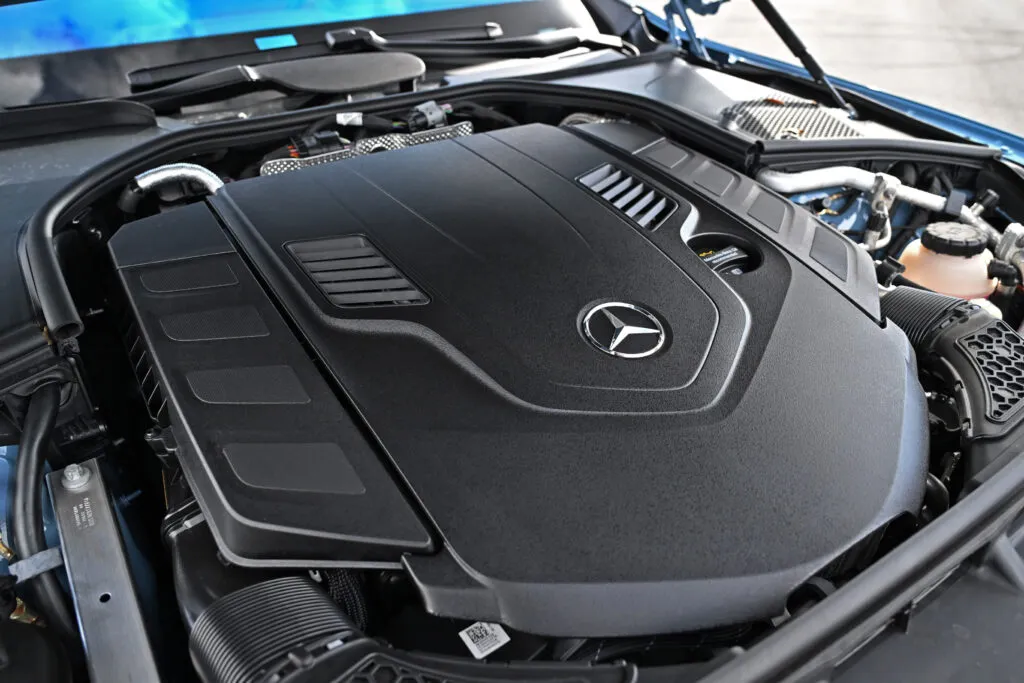 4.0-liter Twin Turbo V8