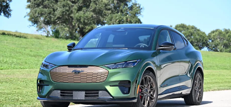 Ford Mustang Mach-E GT