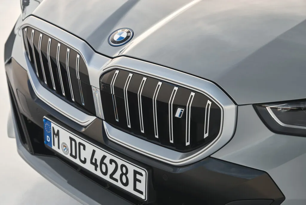 i5 Grille